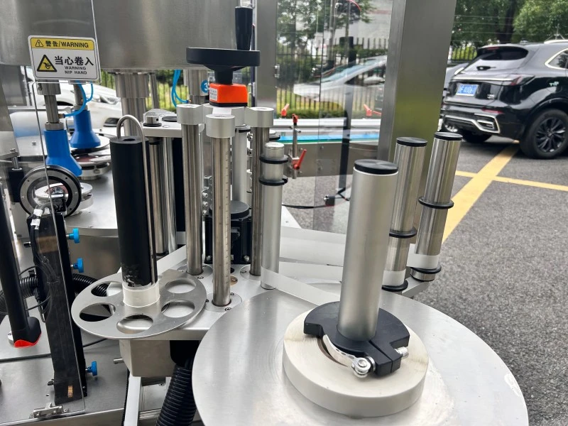 500ml Milk Bottle Labeling Machine